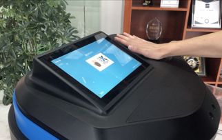 智慧出行與科技翻譯 第七屆上交會智能公交、驅(qū)霾路燈與翻譯神器亮點(diǎn)前瞻